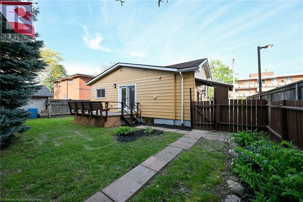 24 Clapham Road, Hamilton, Ontario  L8G 5A1 - Photo 43 - 40735996