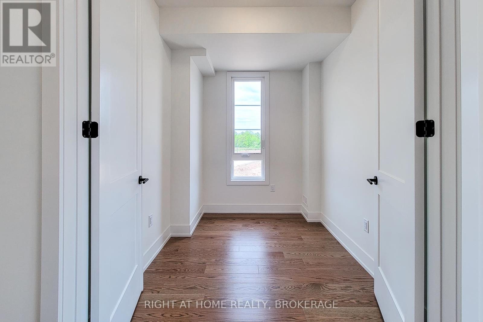 1131 Wheat Boom Drive S, Oakville, Ontario  L6H 8B9 - Photo 24 - W12187538