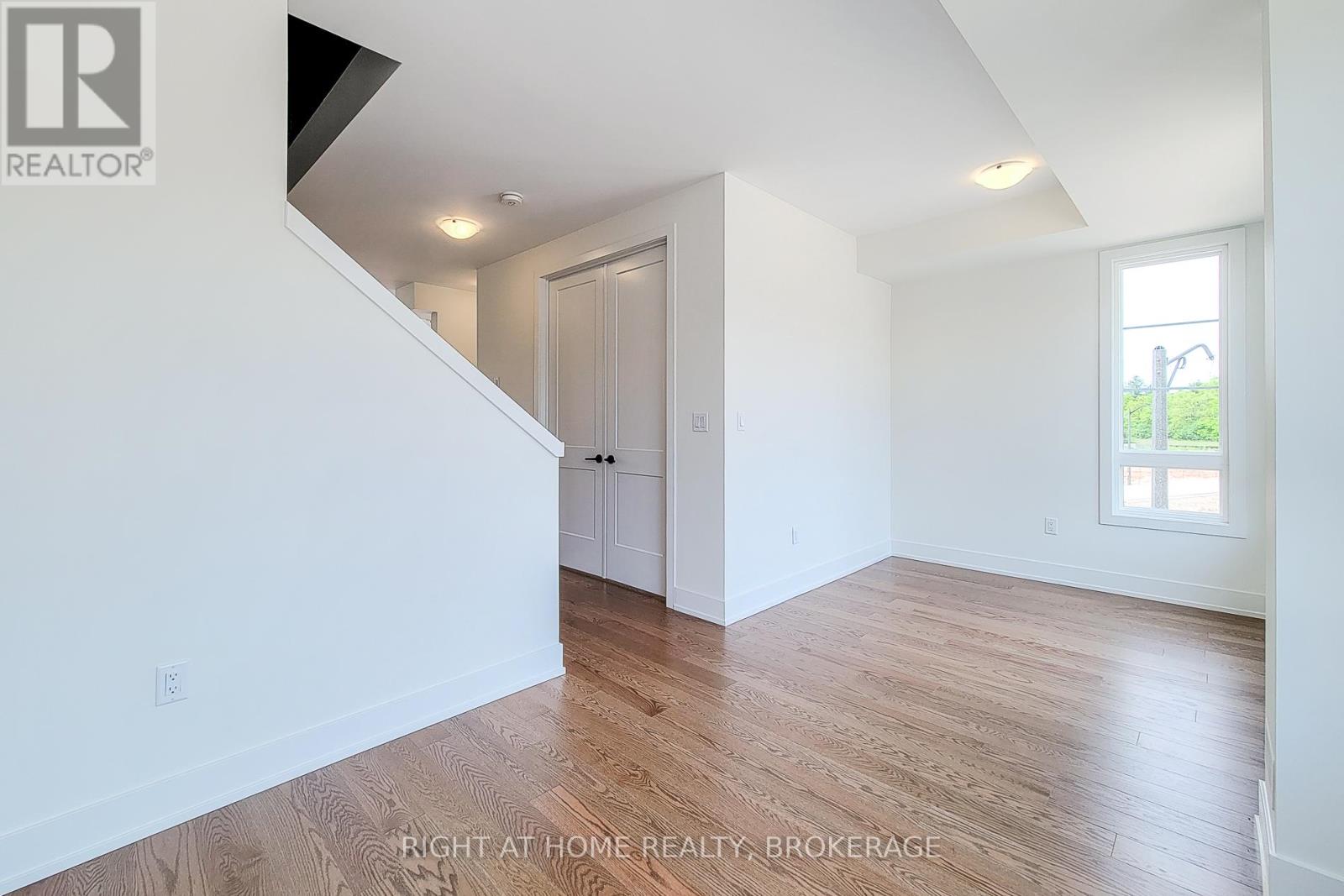 1131 Wheat Boom Drive S, Oakville, Ontario  L6H 8B9 - Photo 26 - W12187538
