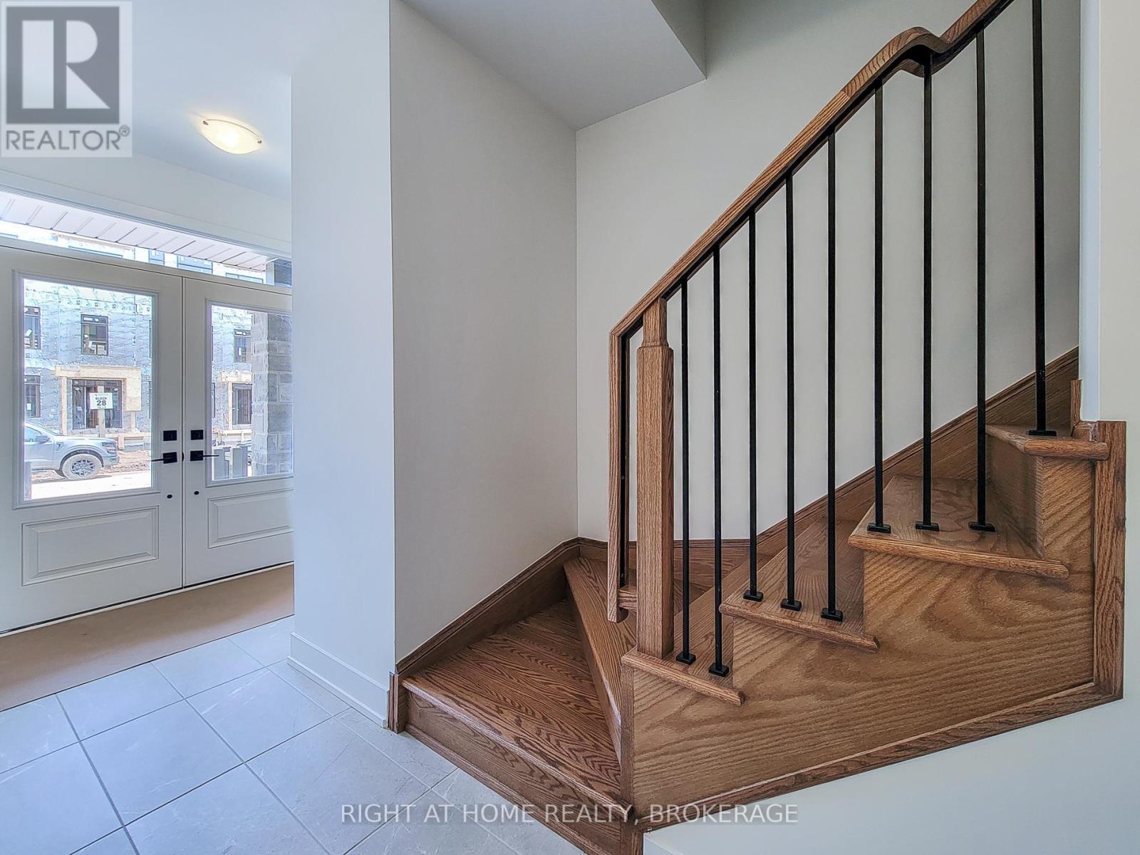 1131 Wheat Boom Drive S, Oakville, Ontario  L6H 8B9 - Photo 6 - W12187538