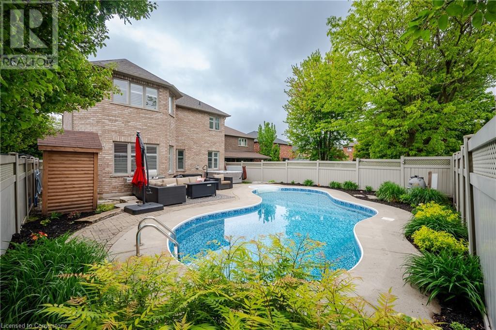 67 Commando Court, Waterdown, Ontario  L8B 0J6 - Photo 38 - 40734554