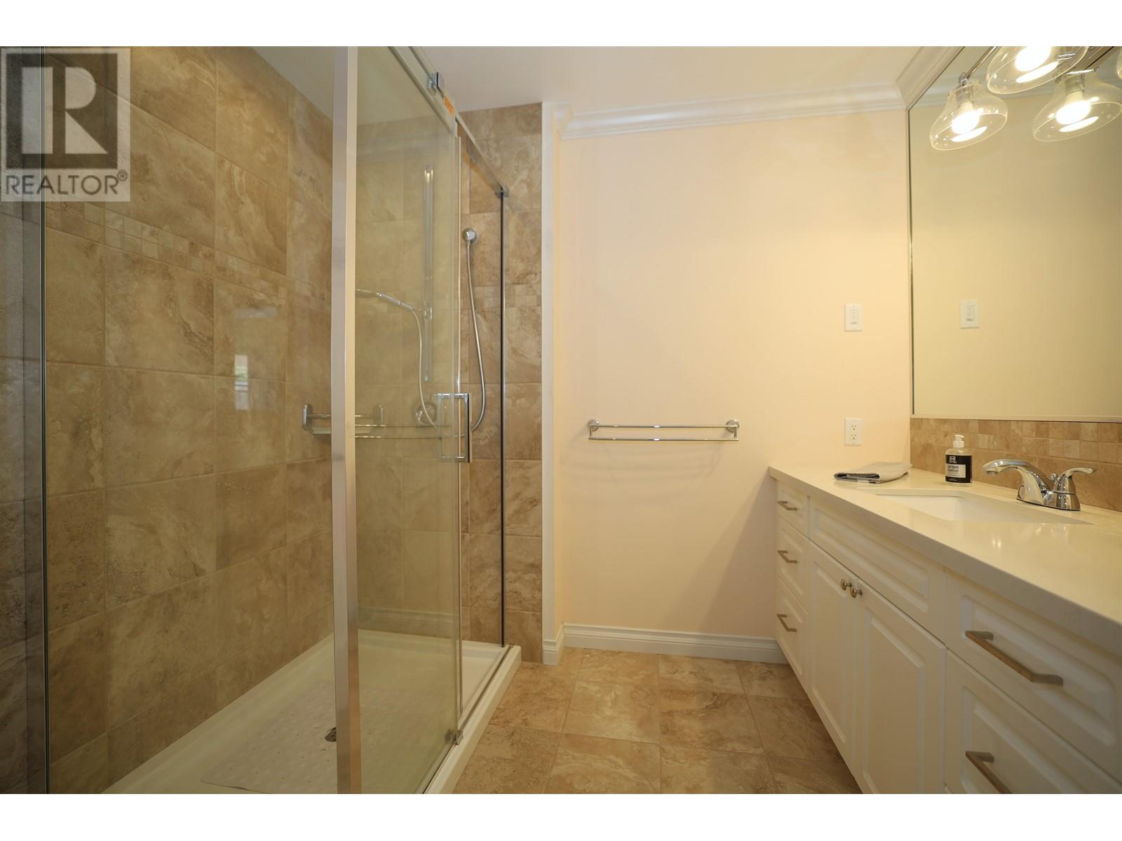 561 Spyglass Road, Gibsons, British Columbia  V0N 1V9 - Photo 30 - R3009508