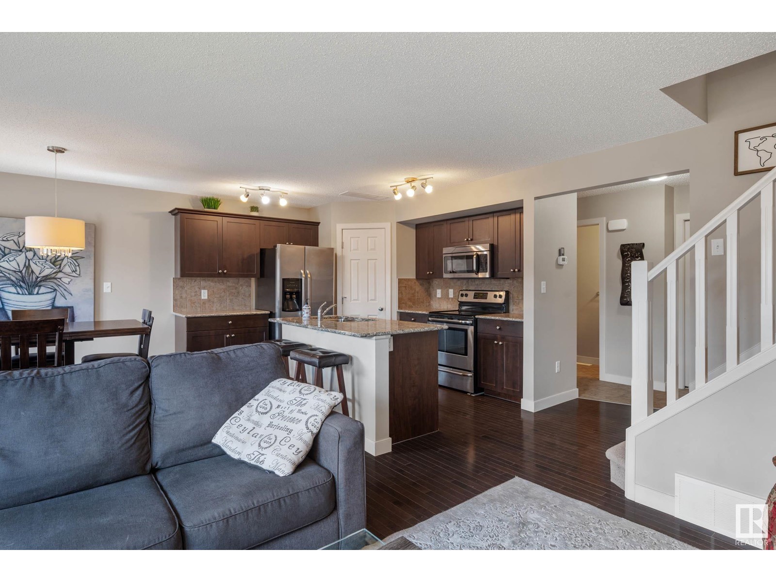 Property at 6053 SUNBROOK LD image 3