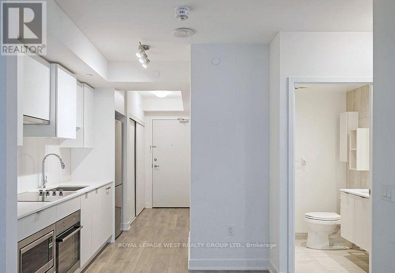 1401 - 195 Redpath Avenue, Toronto (Mount Pleasant West), Ontario  M4P 0E4 - Photo 4 - C12187560