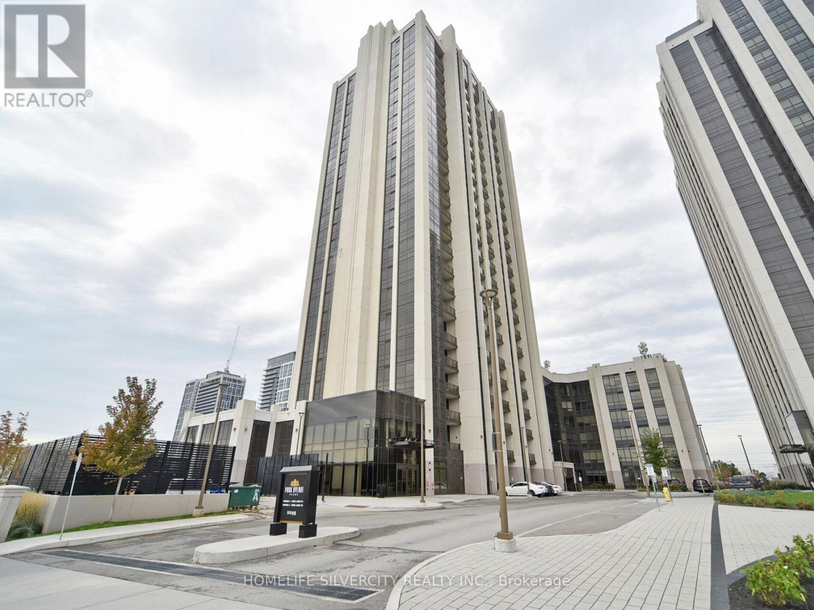 Property at 111 - 9075 JANE STREET image 1