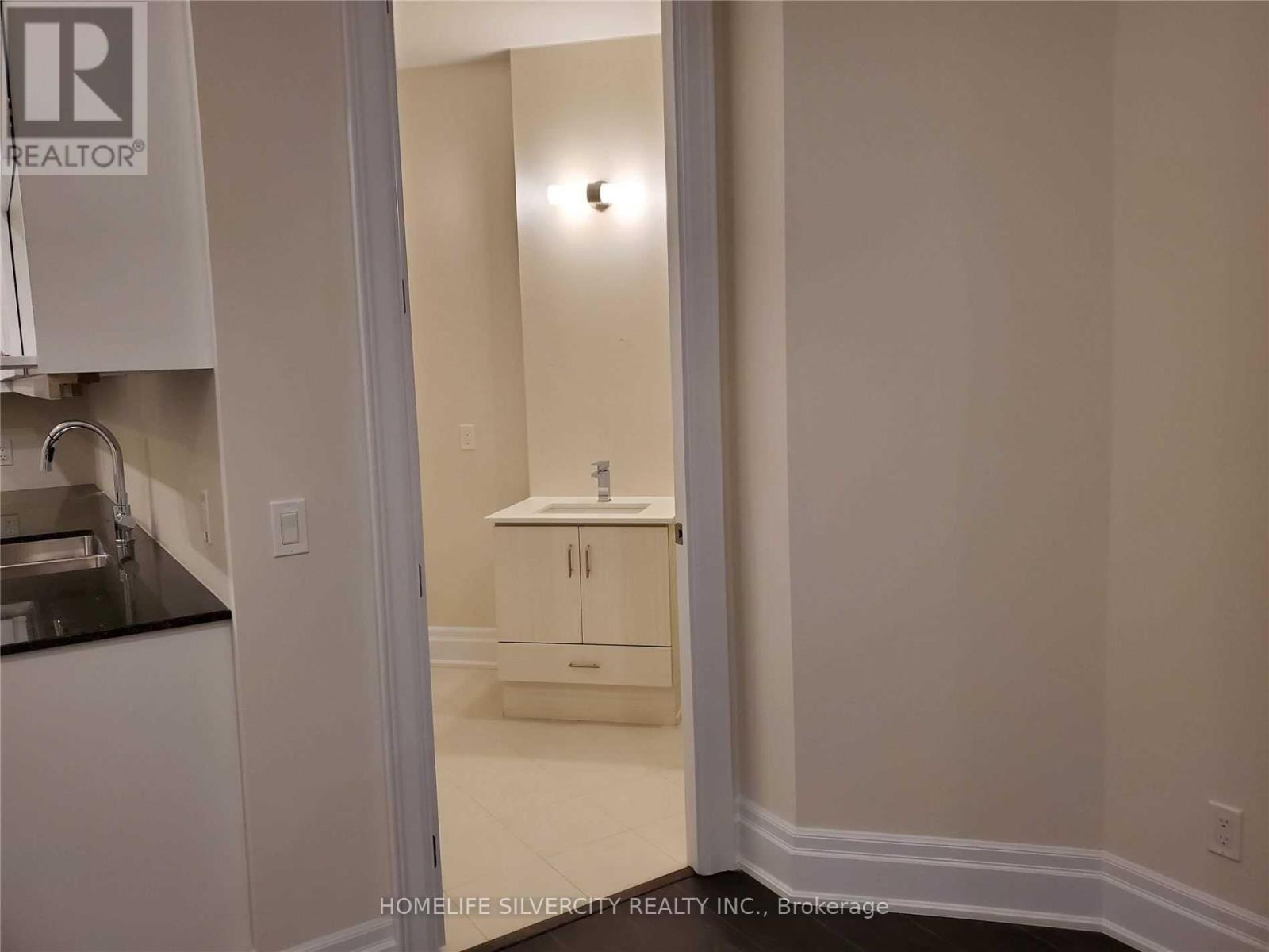 111 - 9075 Jane Street, Vaughan (Concord), Ontario  L4K 0L7 - Photo 5 - N12187551