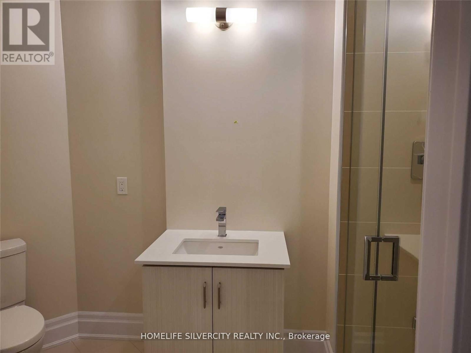 111 - 9075 Jane Street, Vaughan, Ontario  L4K 0L7 - Photo 19 - N12187555