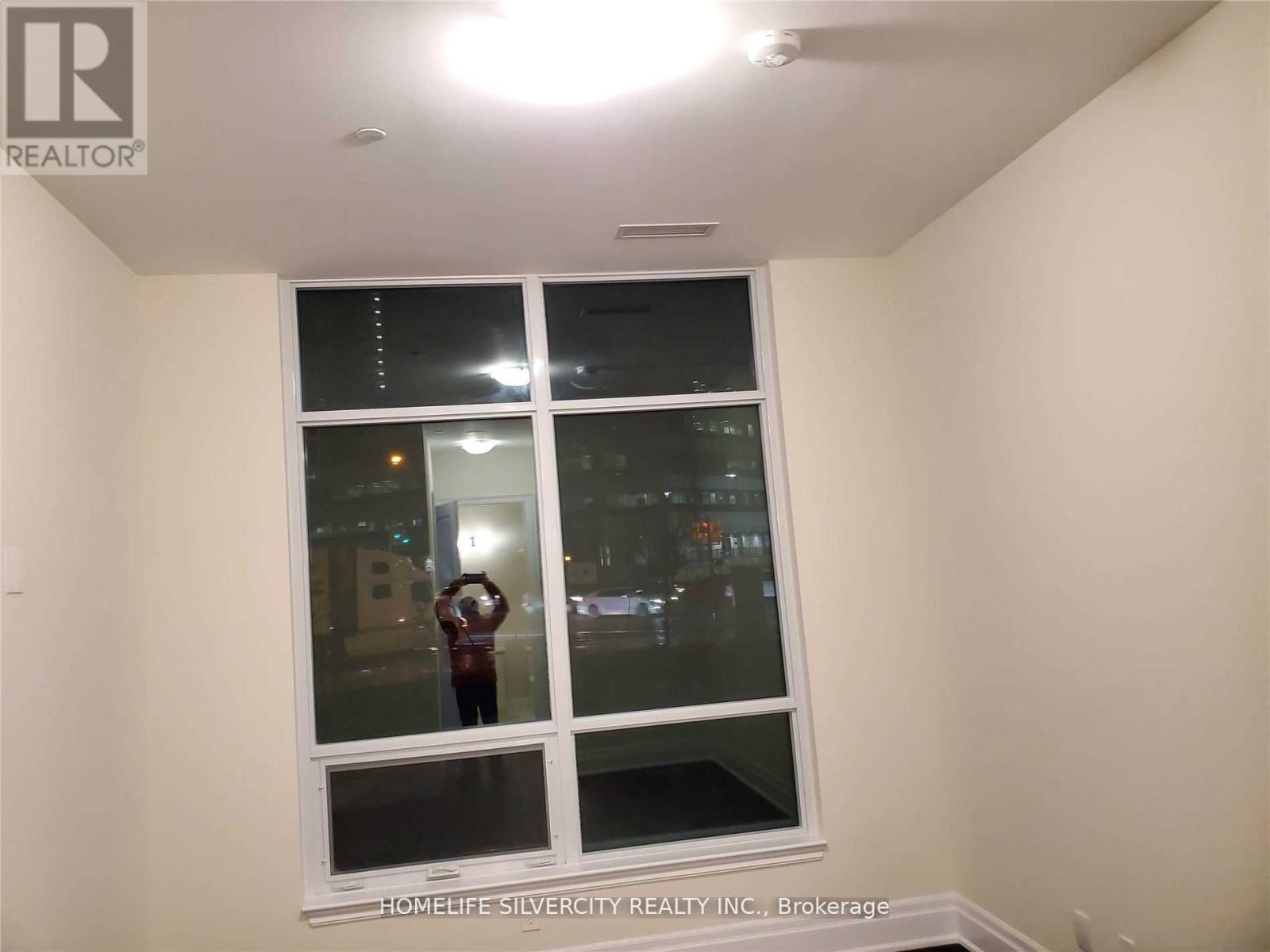 111 - 9075 Jane Street, Vaughan, Ontario  L4K 0L7 - Photo 24 - N12187555