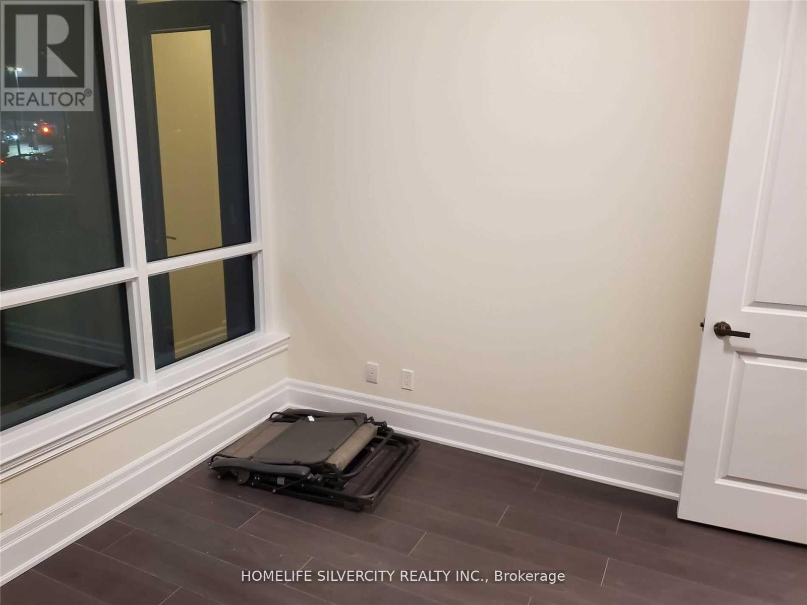 111 - 9075 Jane Street, Vaughan, Ontario  L4K 0L7 - Photo 32 - N12187555