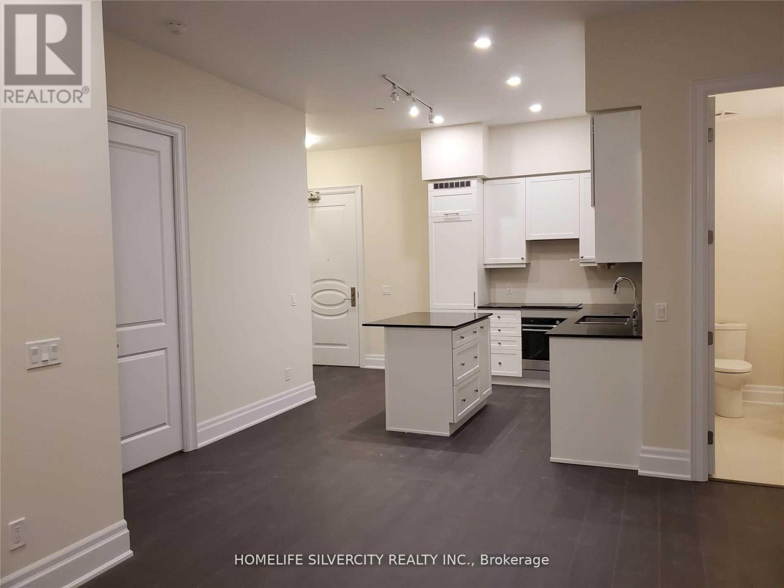 111 - 9075 Jane Street, Vaughan, Ontario  L4K 0L7 - Photo 9 - N12187555