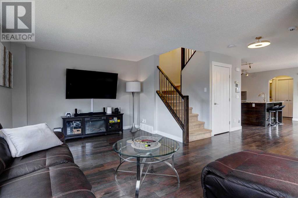 260 Silverado Range Close Sw, Calgary, Alberta  T2X 0C3 - Photo 7 - A2216300
