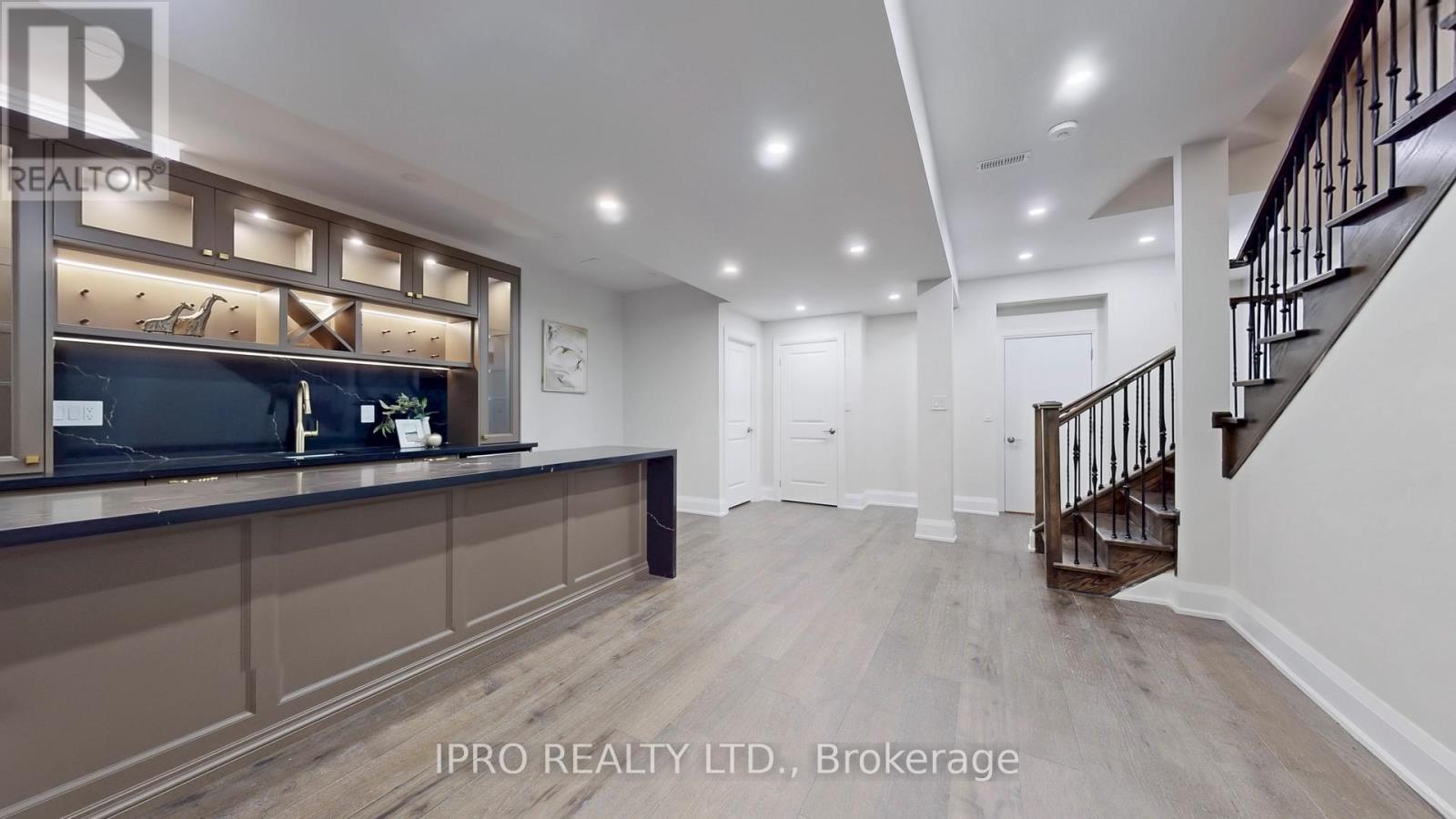 5199 Symphony Court, Mississauga (Central Erin Mills), Ontario  L5M 2M9 - Photo 42 - W12187561