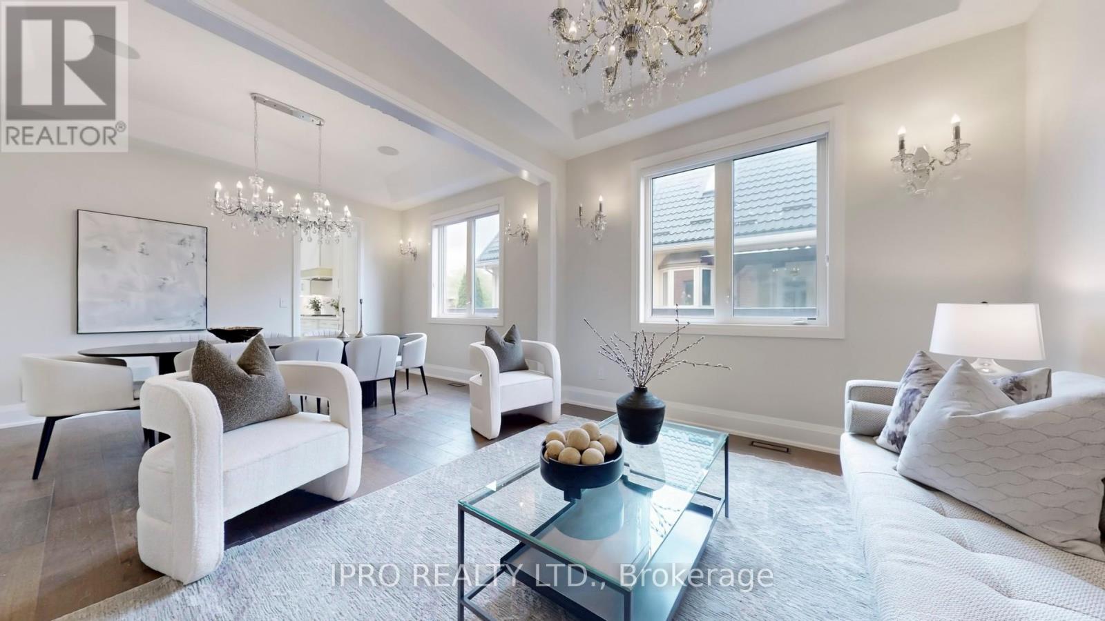 5199 Symphony Court, Mississauga (Central Erin Mills), Ontario  L5M 2M9 - Photo 6 - W12187561
