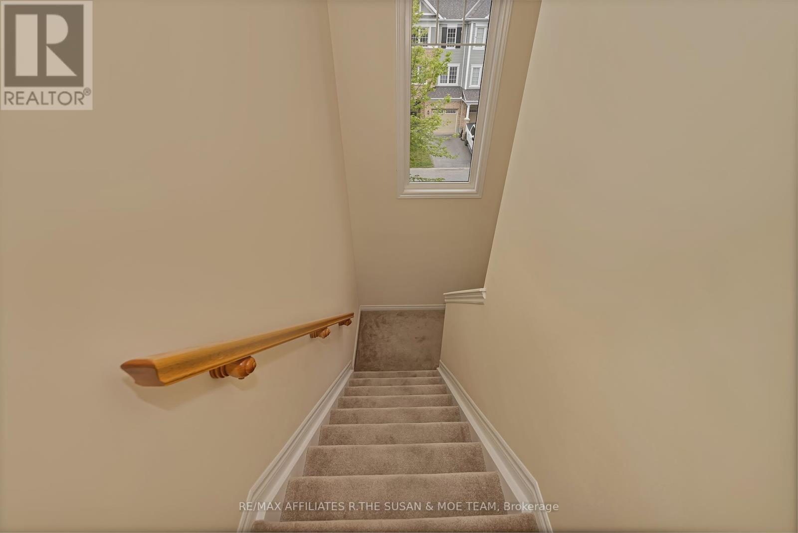 503 Coldwater Crescent, Ottawa, Ontario  K2M 0J4 - Photo 15 - X12171878