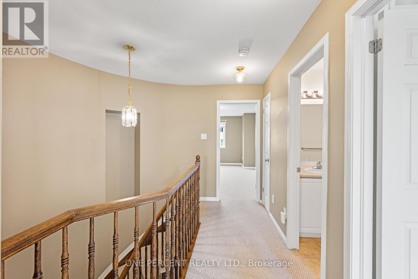 409 Breckenridge Crescent, Ottawa, Ontario  K2W 1J1 - Photo 17 - X12187596
