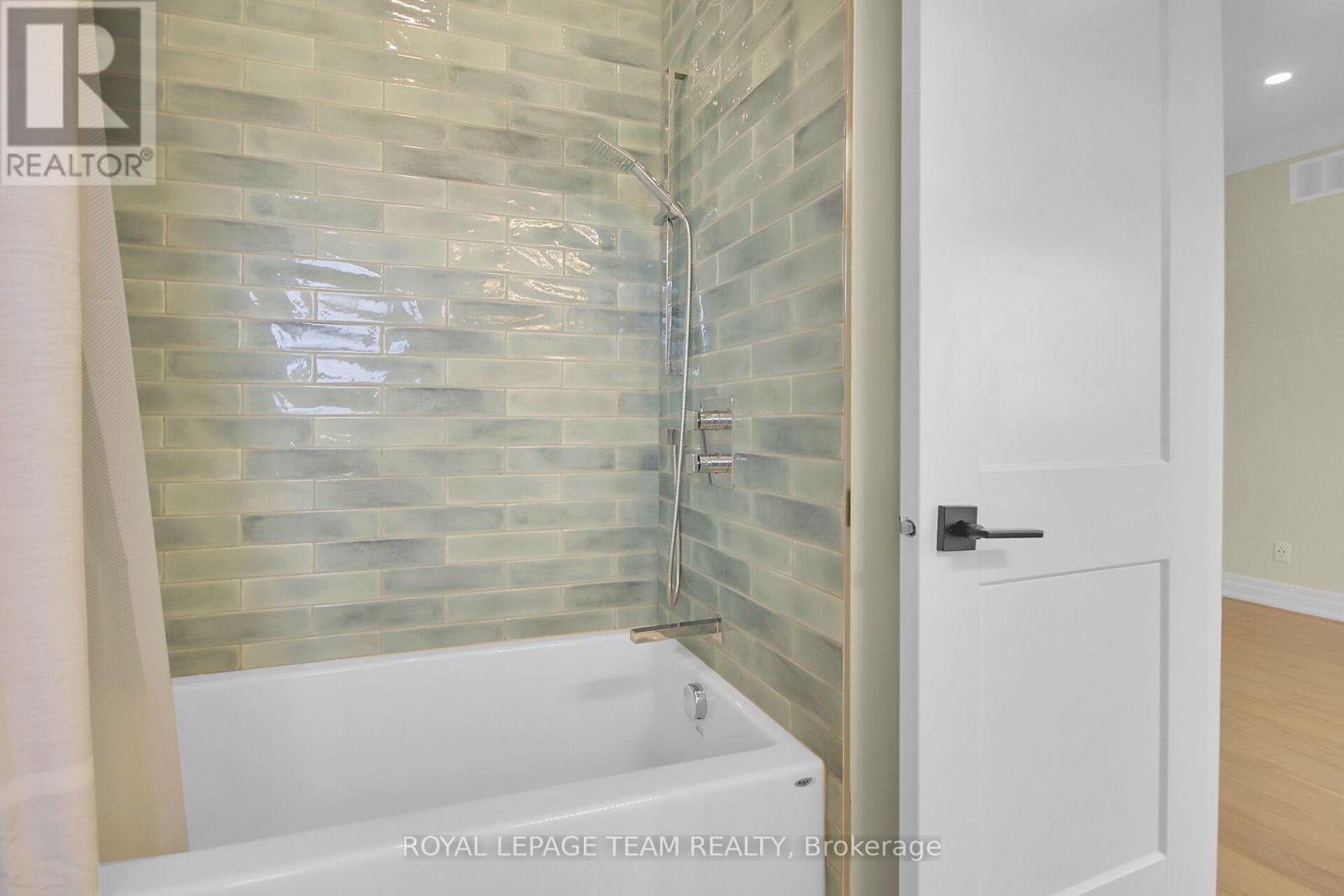 4019 Perennial Way, Ottawa, Ontario  K4P 0G7 - Photo 26 - X12187600