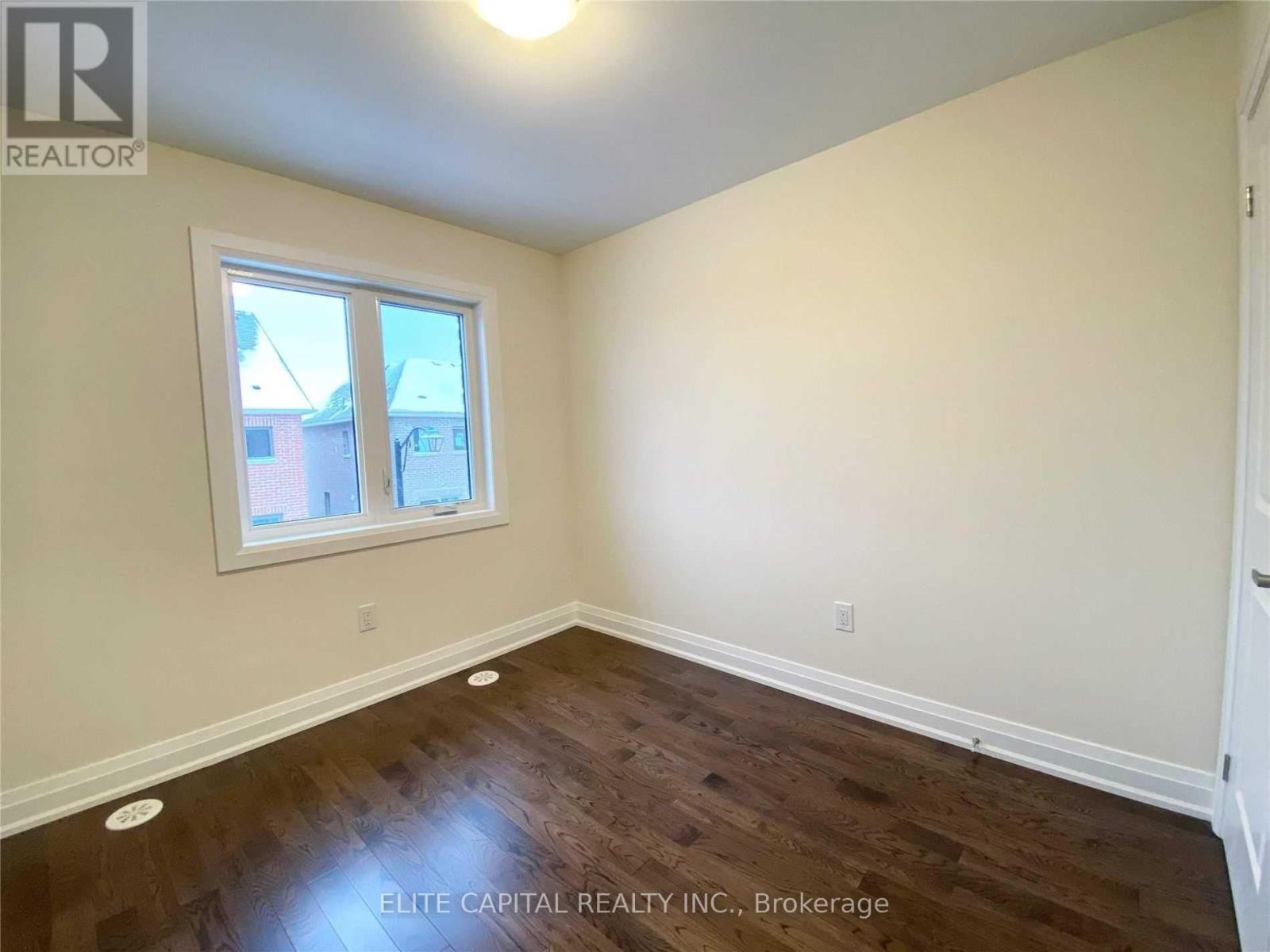 84 William F Bell Parkway, Richmond Hill, Ontario  L4S 0K4 - Photo 8 - N12187571