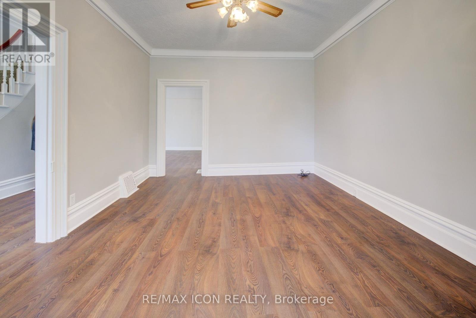 26 Chalmers Street N, Cambridge, Ontario  N1R 5B7 - Photo 12 - X12187580
