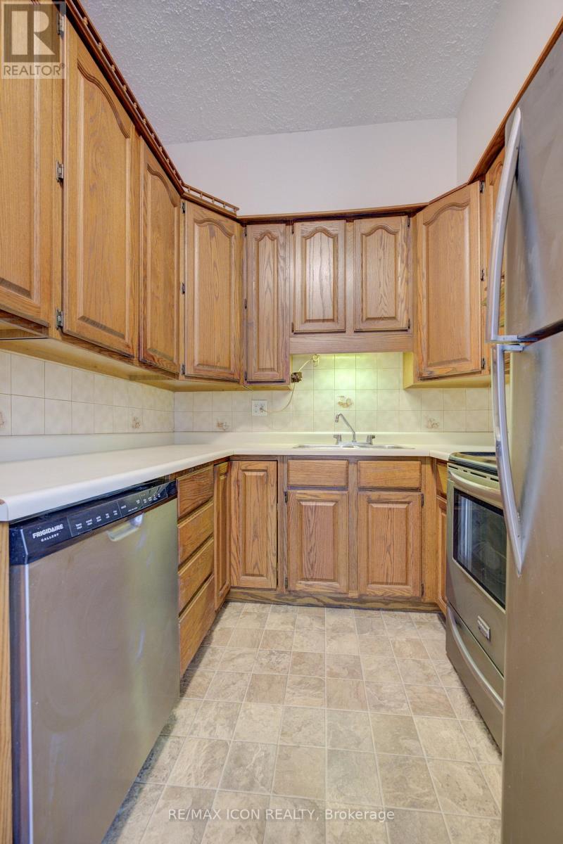 26 Chalmers Street N, Cambridge, Ontario  N1R 5B7 - Photo 17 - X12187580
