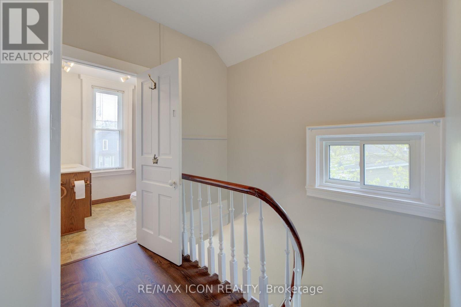 26 Chalmers Street N, Cambridge, Ontario  N1R 5B7 - Photo 20 - X12187580