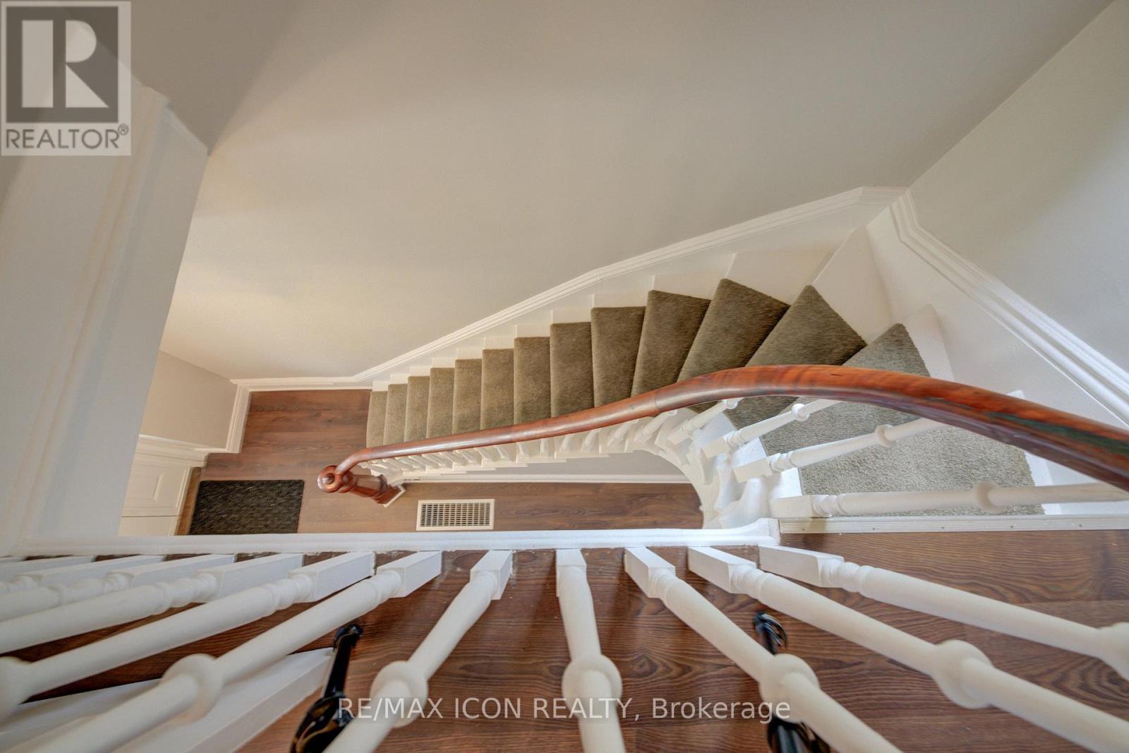 26 Chalmers Street N, Cambridge, Ontario  N1R 5B7 - Photo 27 - X12187580