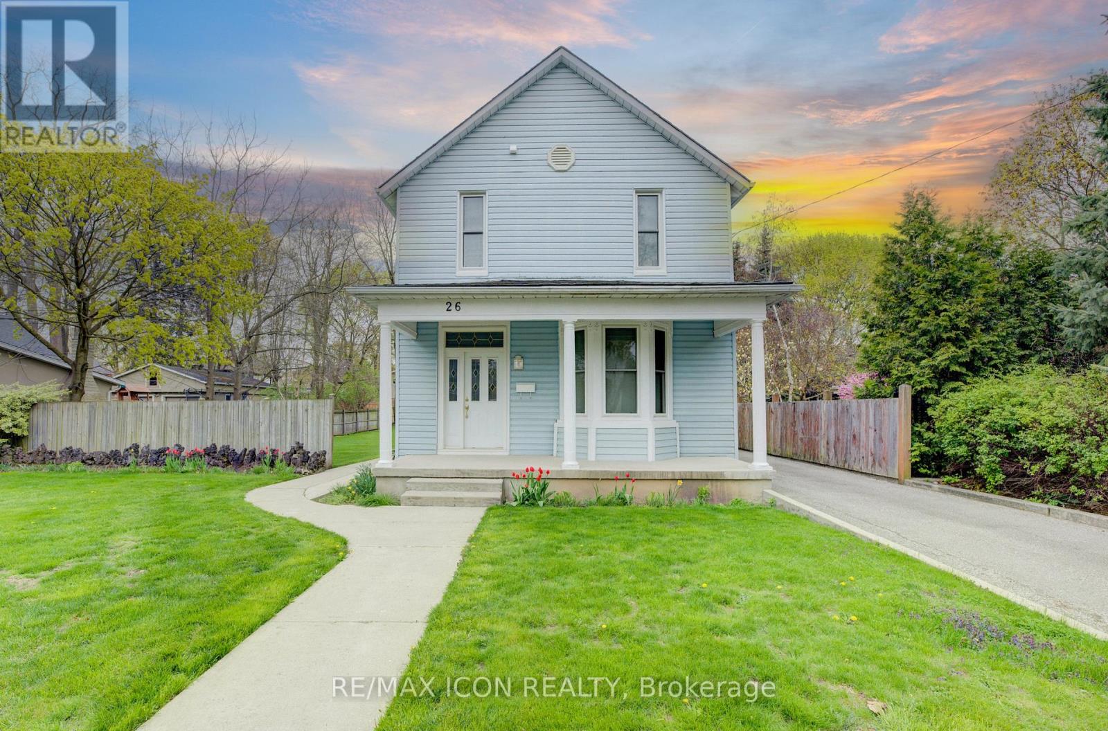 26 Chalmers Street N, Cambridge, Ontario  N1R 5B7 - Photo 3 - X12187580