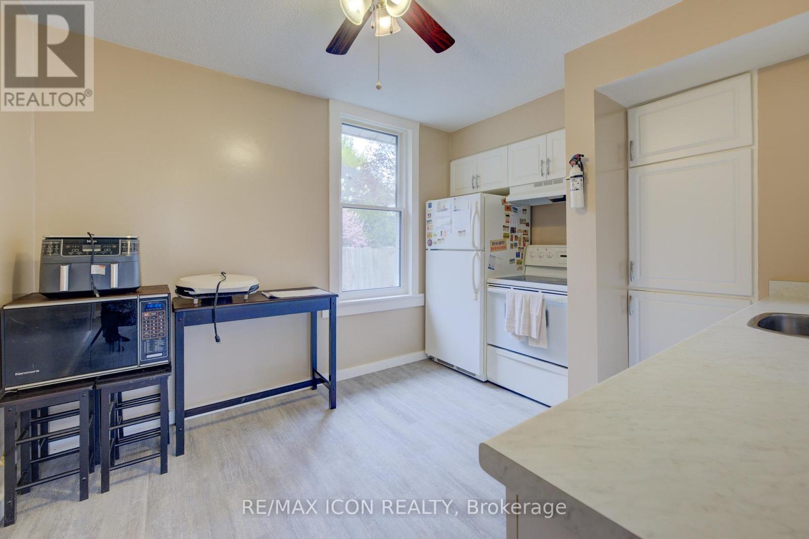 26 Chalmers Street N, Cambridge, Ontario  N1R 5B7 - Photo 35 - X12187580