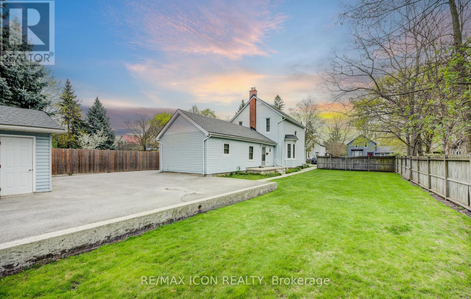 26 Chalmers Street N, Cambridge, Ontario  N1R 5B7 - Photo 41 - X12187580