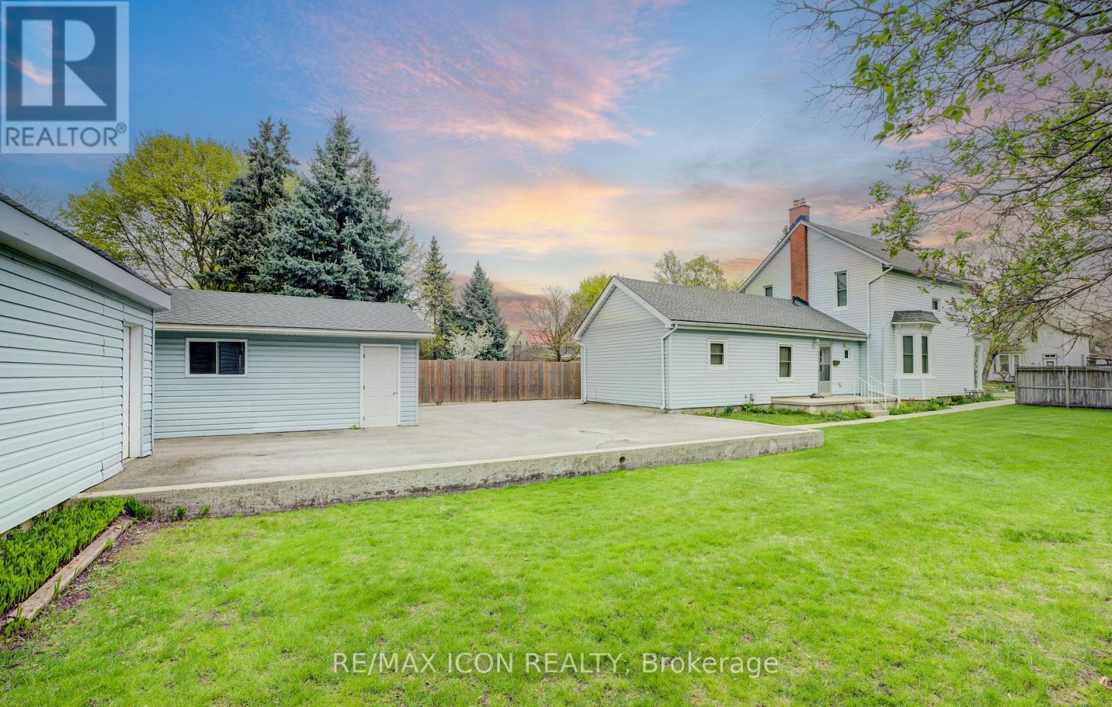 26 Chalmers Street N, Cambridge, Ontario  N1R 5B7 - Photo 42 - X12187580