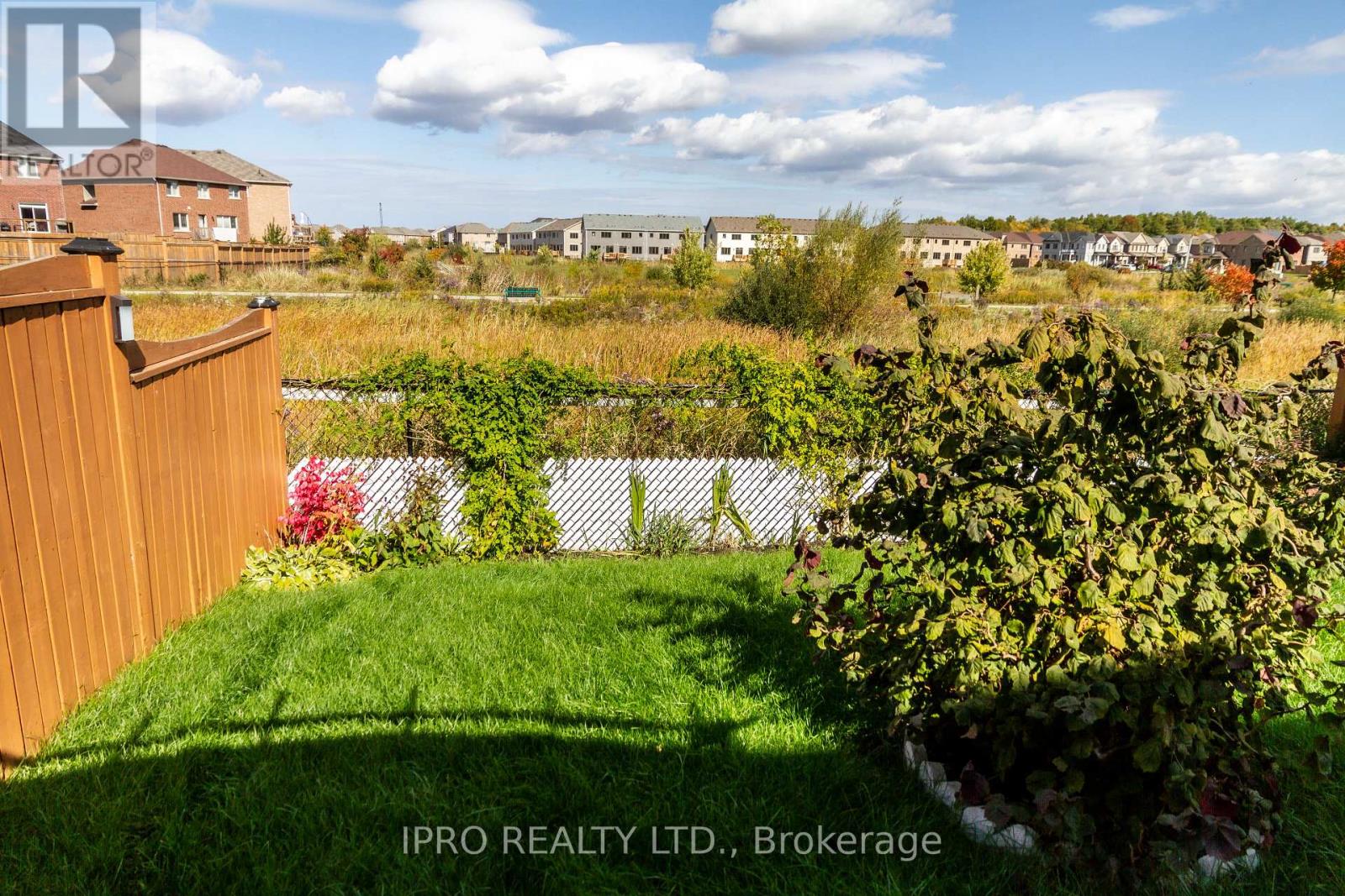 8309 Tulip Tree Drive, Niagara Falls, Ontario  L2H 0N4 - Photo 17 - X12187591