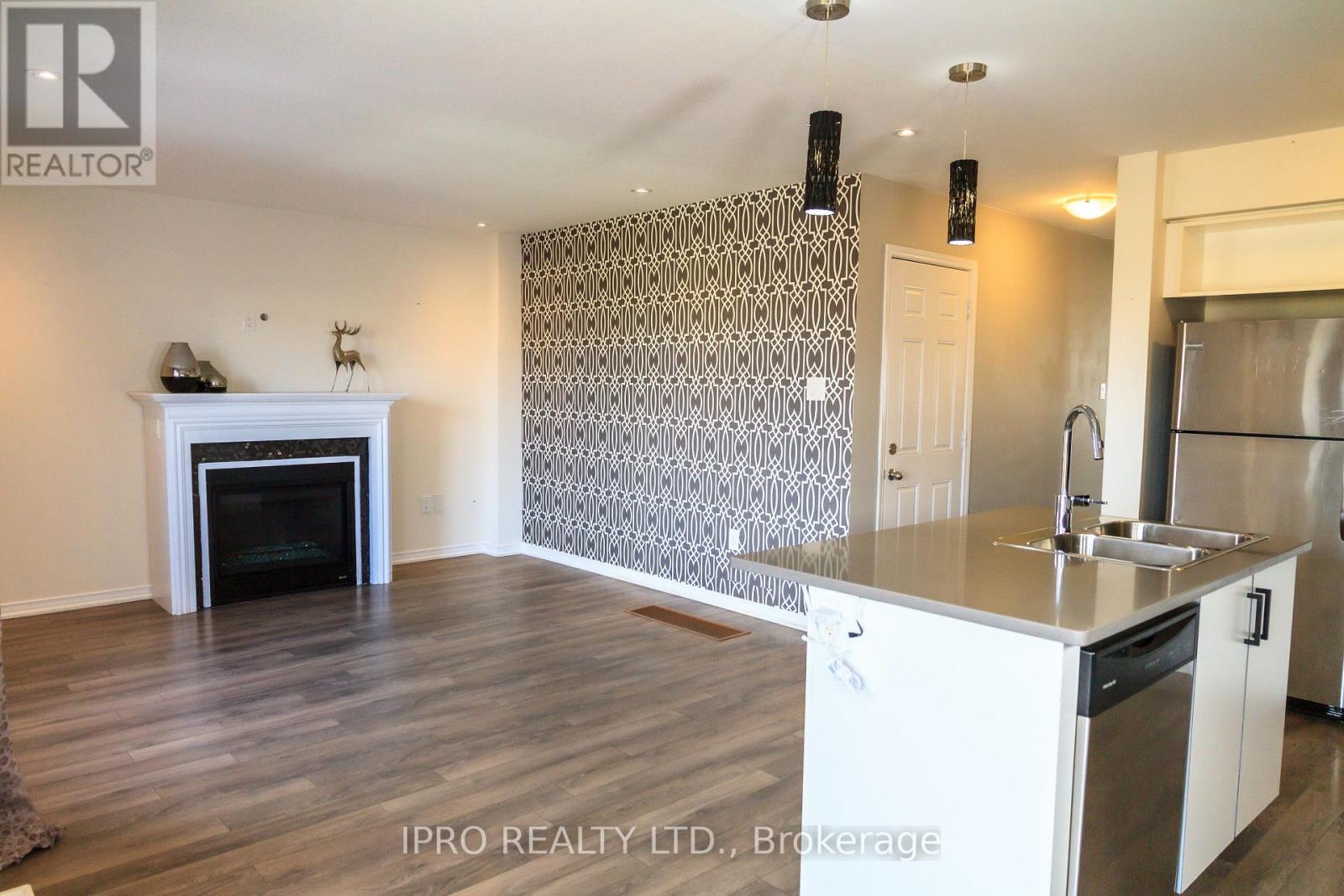 8309 Tulip Tree Drive, Niagara Falls, Ontario  L2H 0N4 - Photo 9 - X12187591