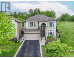 240 CLOVERLEAF DRIVE, Hamilton, Ontario