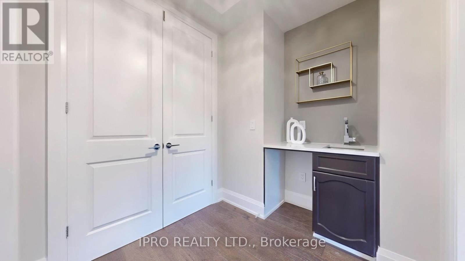 5199 Symphony Court, Mississauga (Central Erin Mills), Ontario  L5M 2M9 - Photo 35 - W12187561