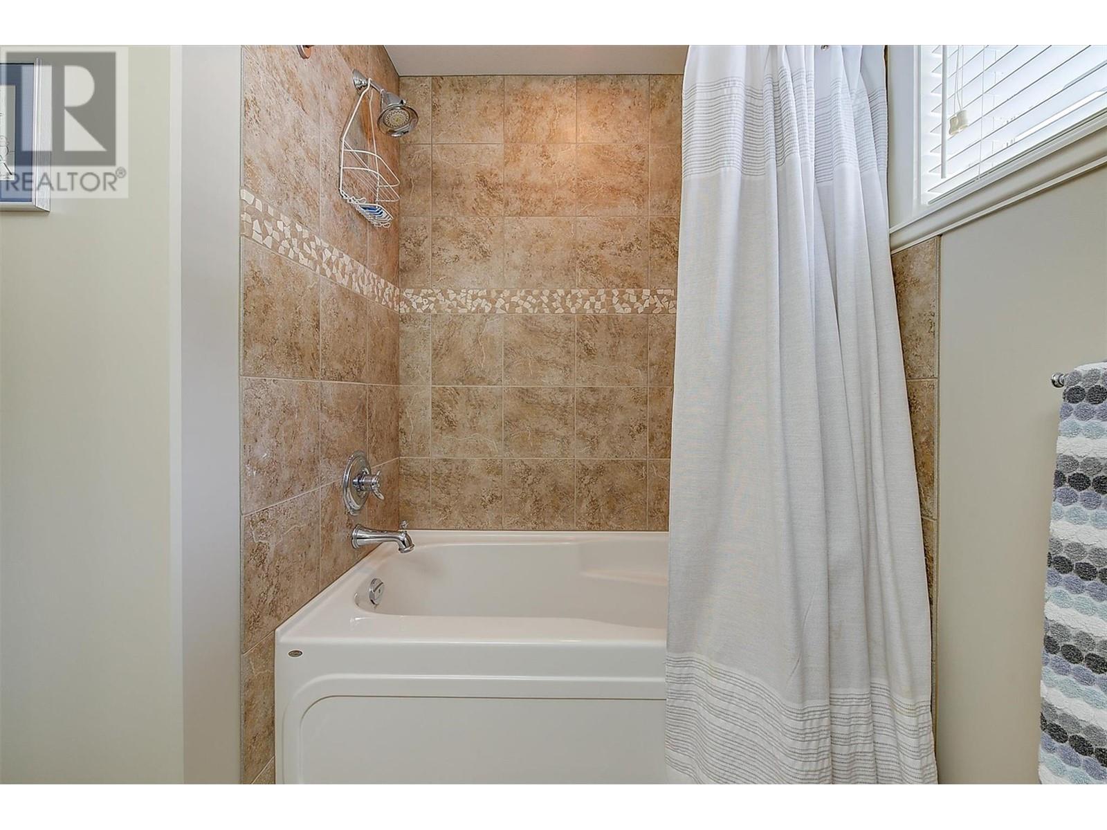 2423 Paramount Drive, West Kelowna, BC V4T3K4