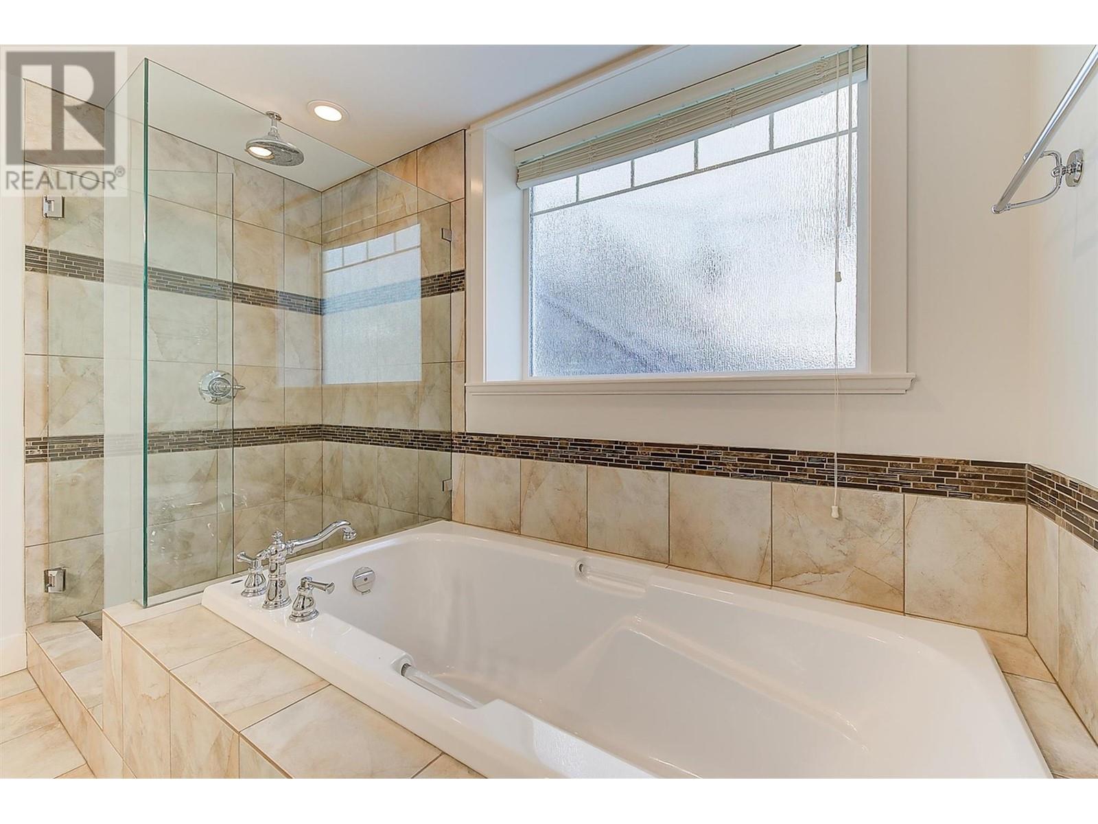 2423 Paramount Drive, West Kelowna, BC V4T3K4