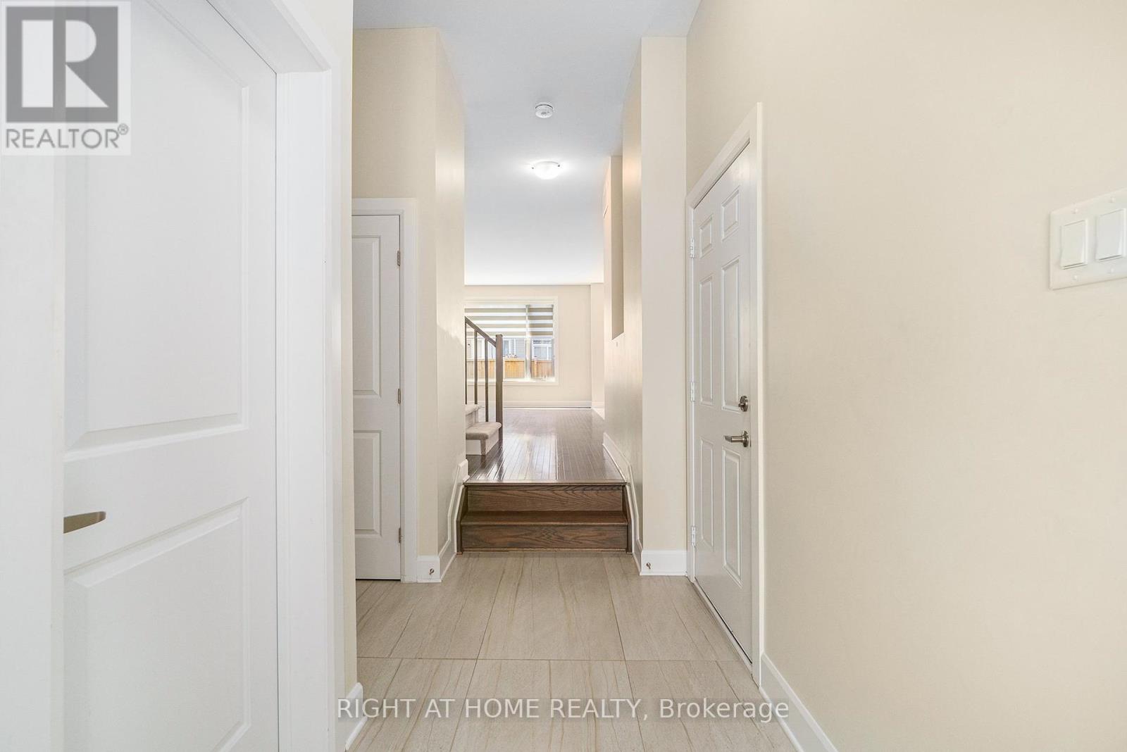 51 Robertson Lane, Carleton Place, Ontario  K7C 0R5 - Photo 3 - X12187623