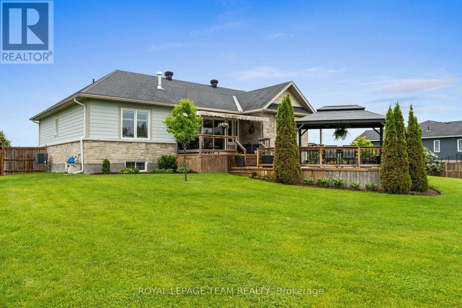 3400 Summerbreeze Drive, Ottawa, Ontario  K0A 2W0 - Photo 37 - X12187625