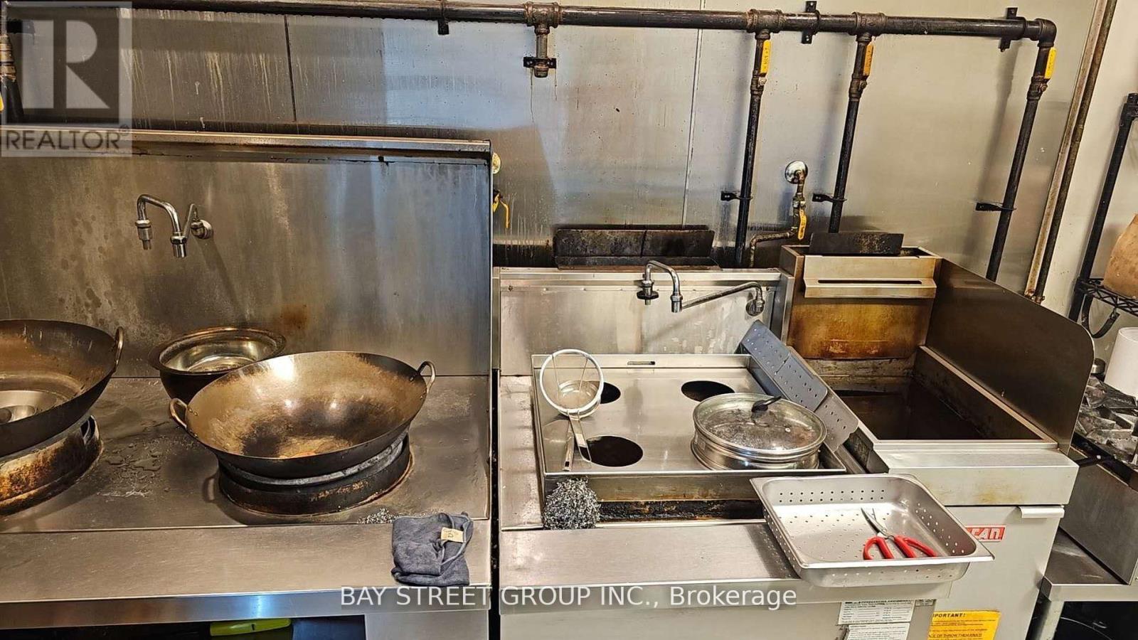 202 - 4841 Yonge Street, Toronto (Willowdale East), Ontario  M2N 5X2 - Photo 10 - C12187614