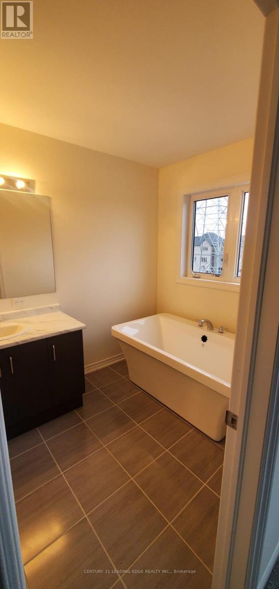 1099 Cameo Street, Pickering, Ontario  L1X 2R2 - Photo 12 - E12187615