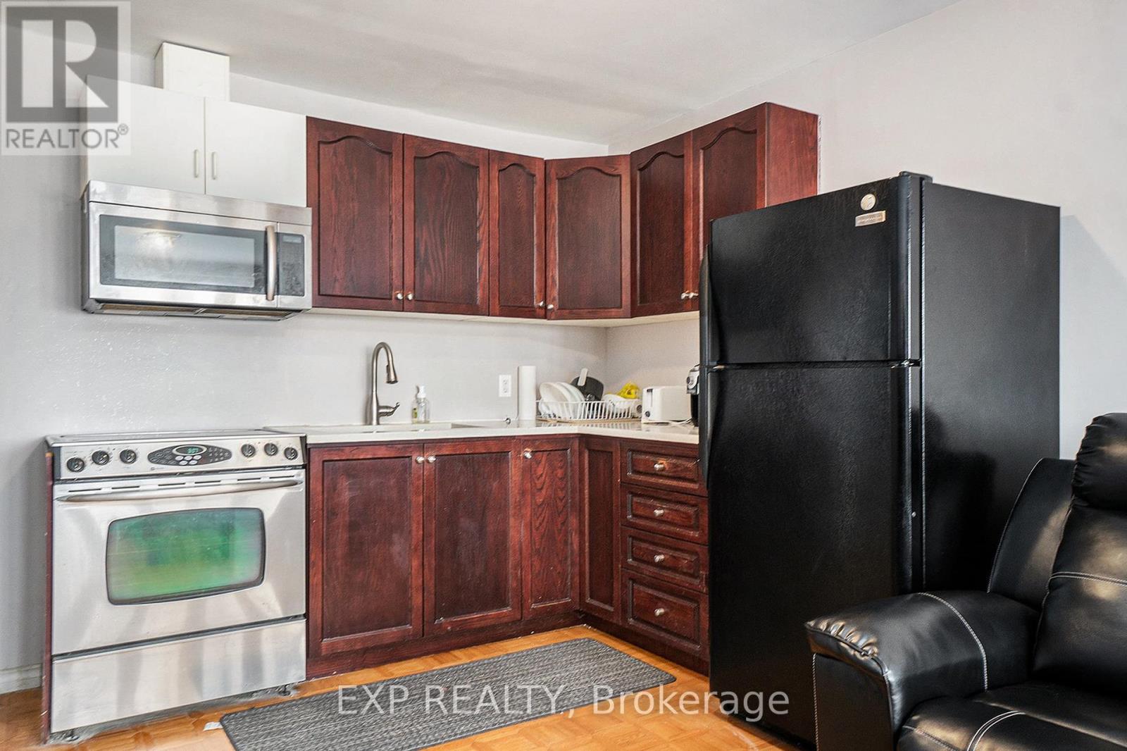 217 Dovercourt Avenue, Ottawa, Ontario  K1Z 7H3 - Photo 15 - X12096993