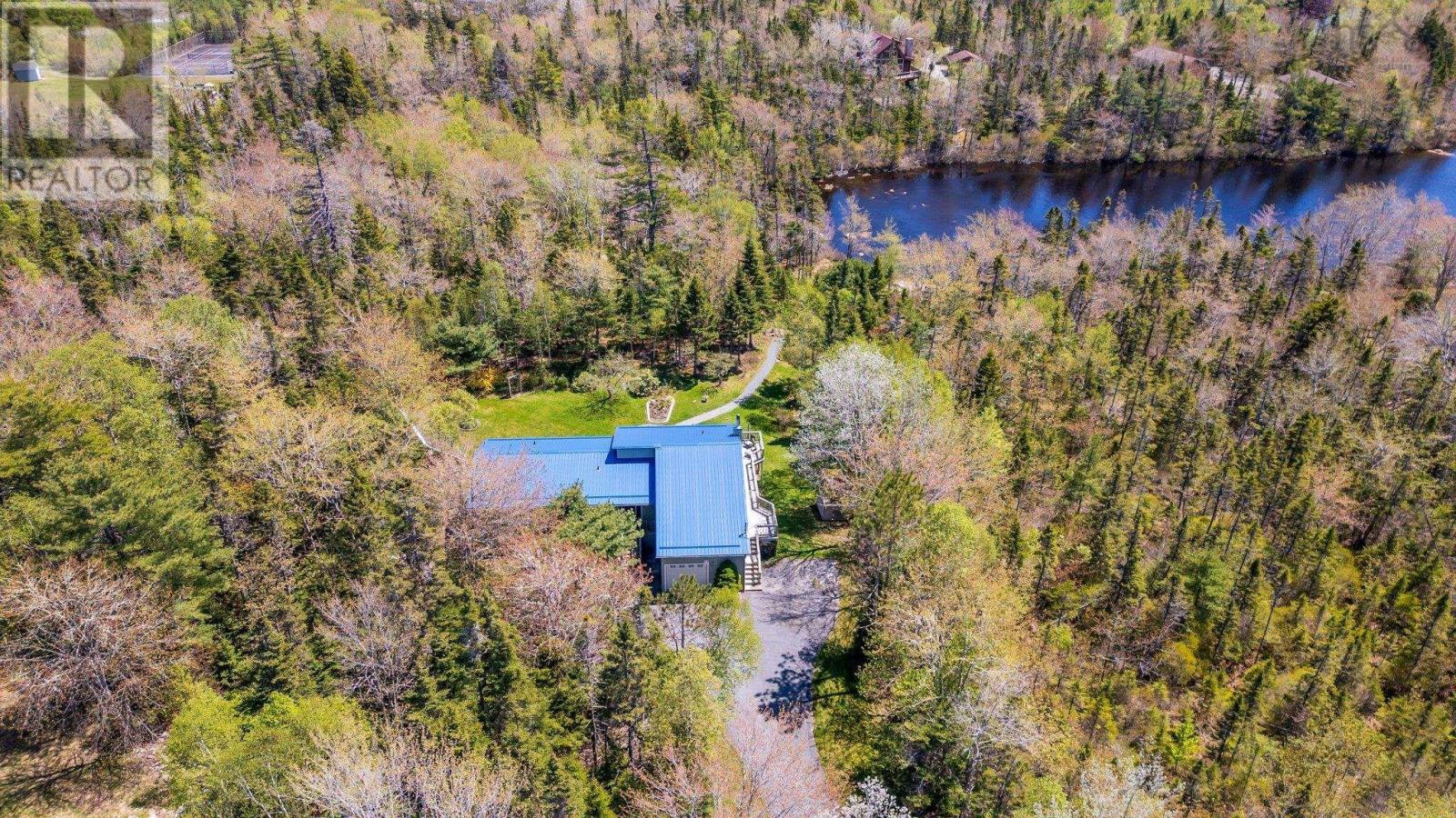 Property at 50 Woodland Crescent image 1