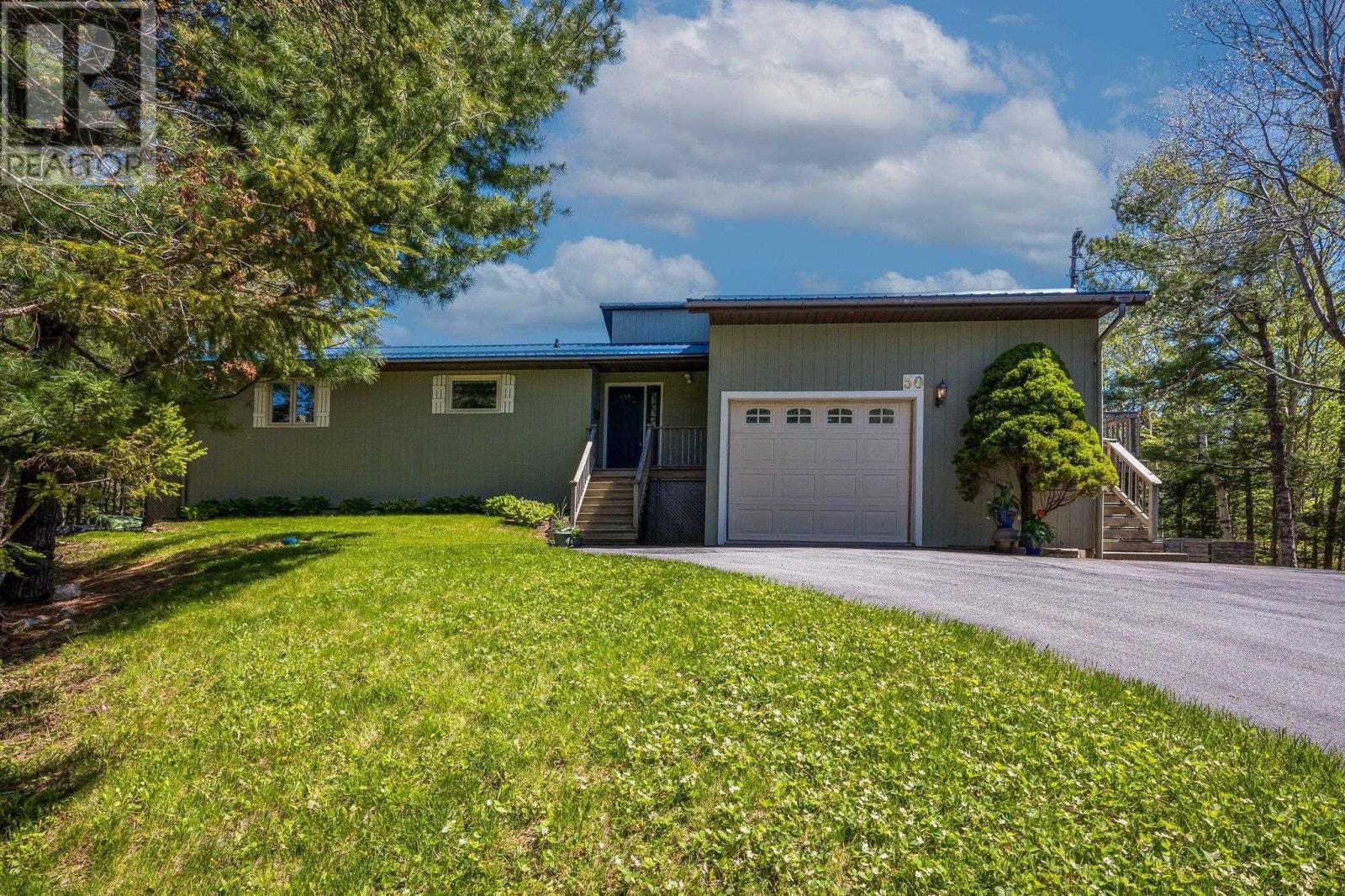 Property at 50 Woodland Crescent image 4