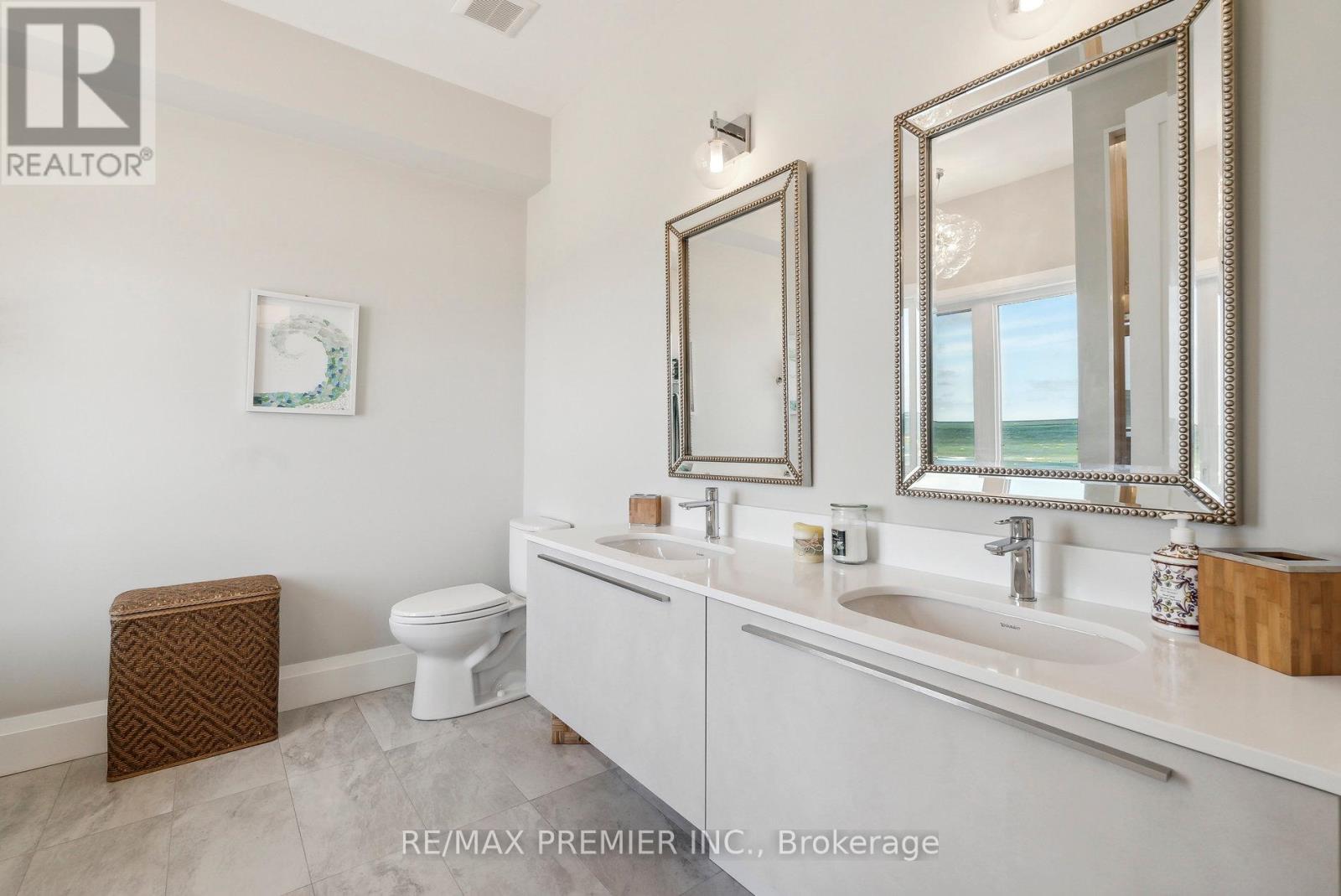 20 Julia Circle, Wasaga Beach, Ontario  L9Z 2M4 - Photo 14 - S12187606