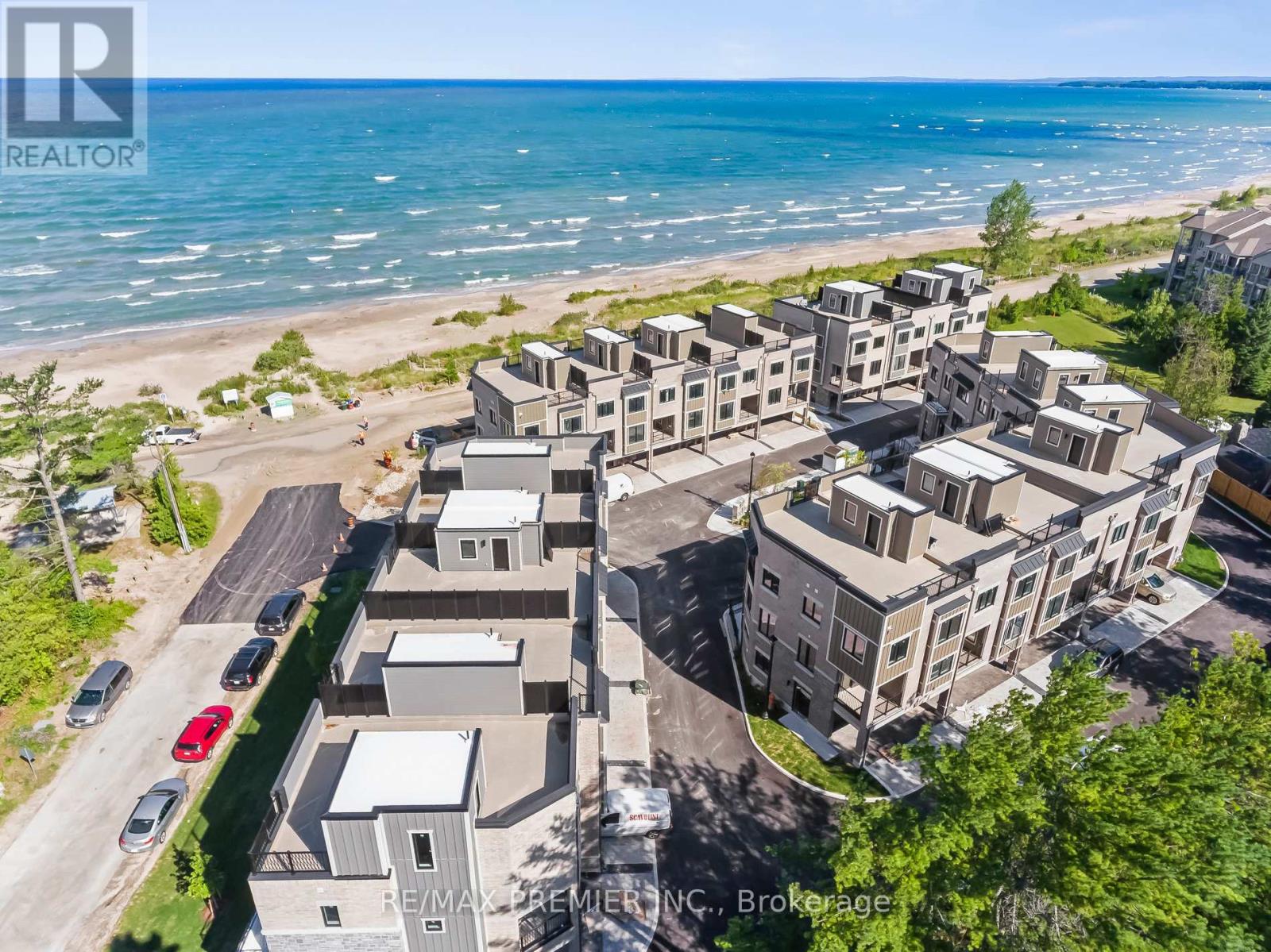 20 Julia Circle, Wasaga Beach, Ontario  L9Z 2M4 - Photo 36 - S12187606