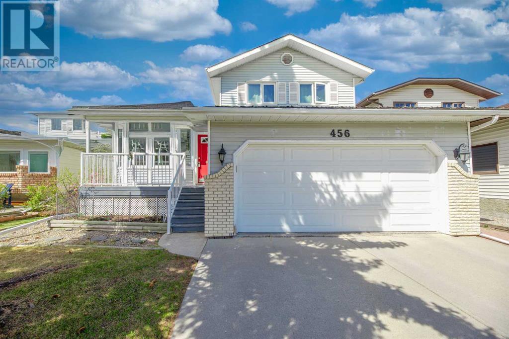 Property at 456 Hawkhill Place NW image 1