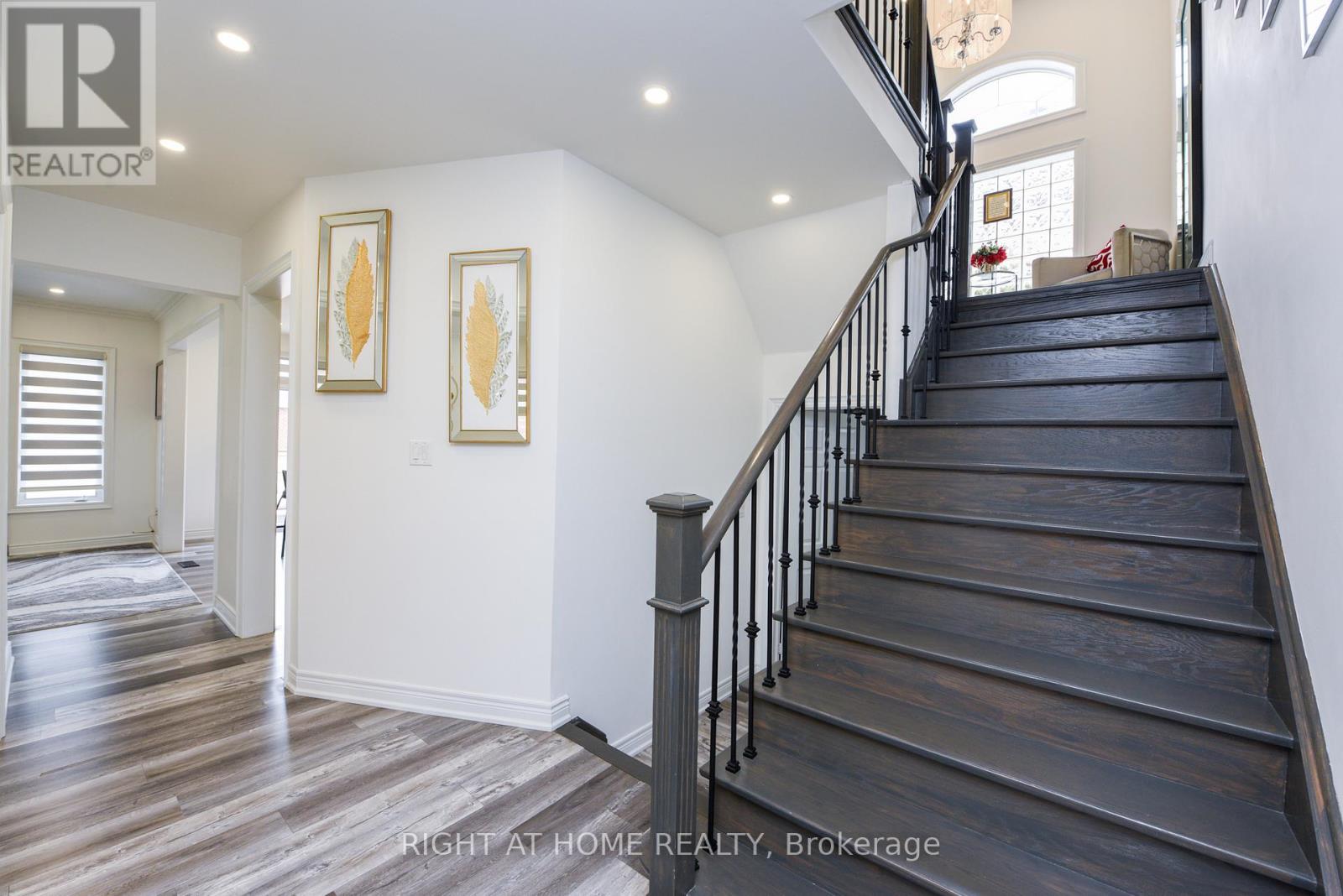 41 Darren Road, Brampton, Ontario  L6P 1Z5 - Photo 12 - W12187613