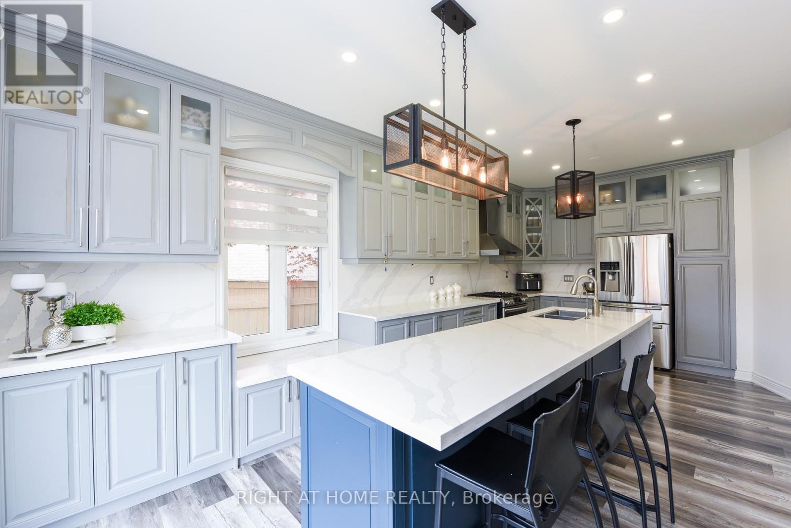 41 Darren Road, Brampton, Ontario  L6P 1Z5 - Photo 8 - W12187613