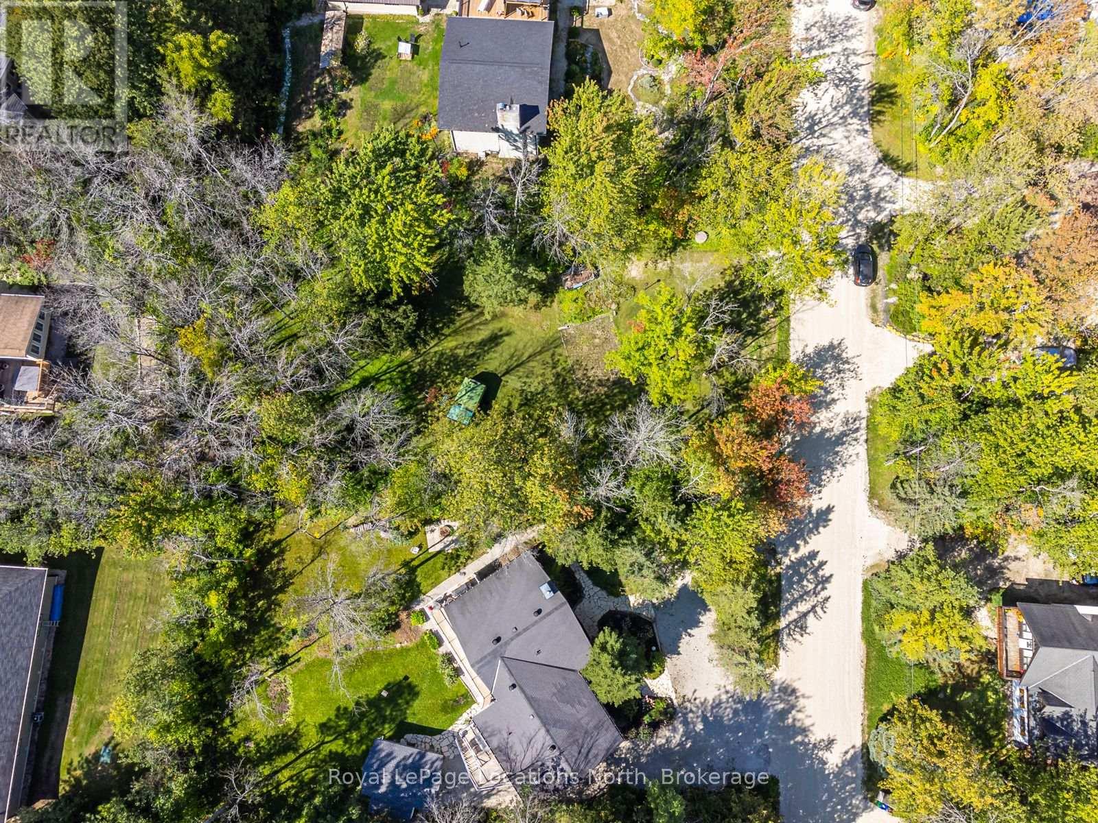 120 Patricia Drive, Blue Mountains, Ontario  L9Y 0P1 - Photo 14 - X12187651