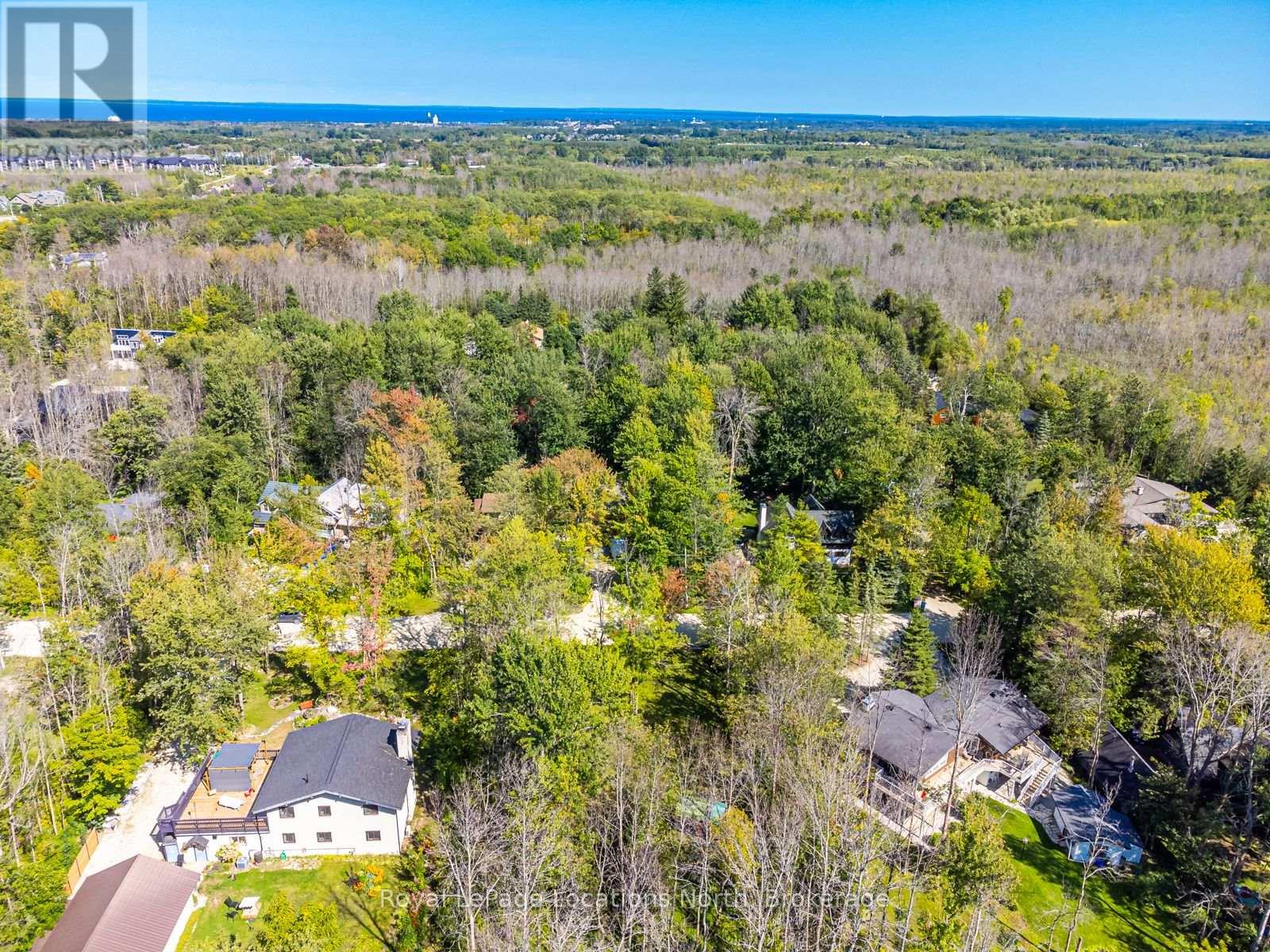 120 Patricia Drive, Blue Mountains, Ontario  L9Y 0P1 - Photo 19 - X12187651