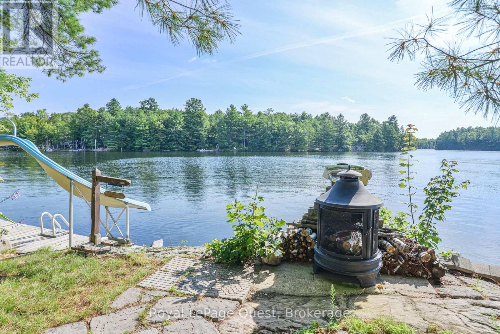 1 Island 4sr, Gravenhurst (Wood (Gravenhurst)), Ontario  P0E 1G0 - Photo 10 - X12187655
